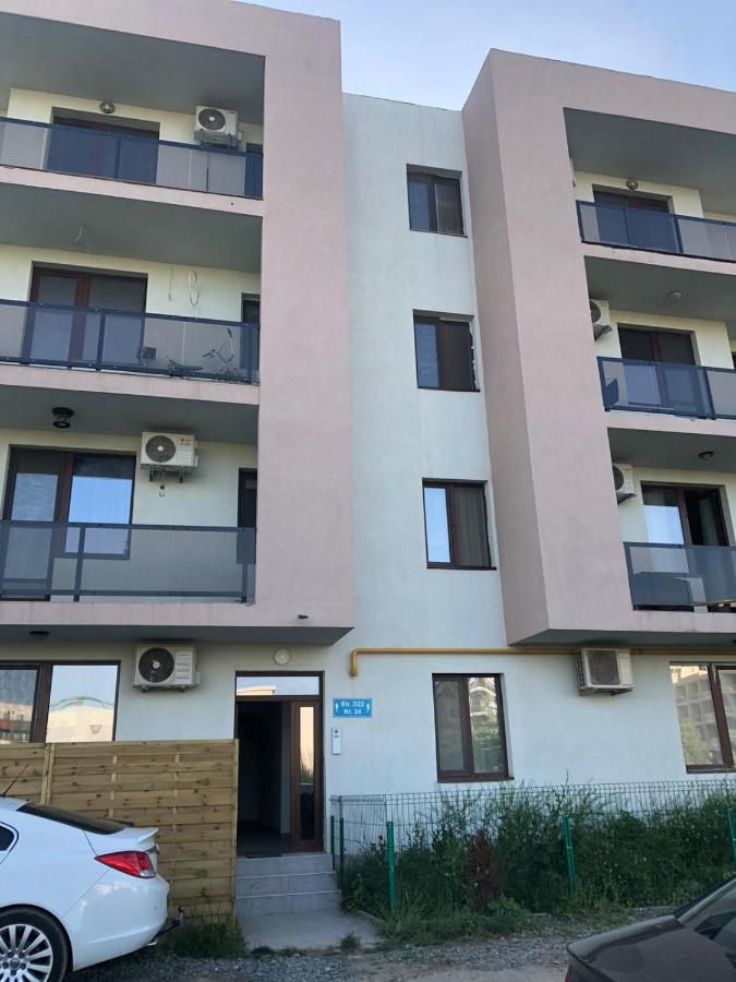 B&P Apartments Mamaia Nord 5 Navodari Exterior photo